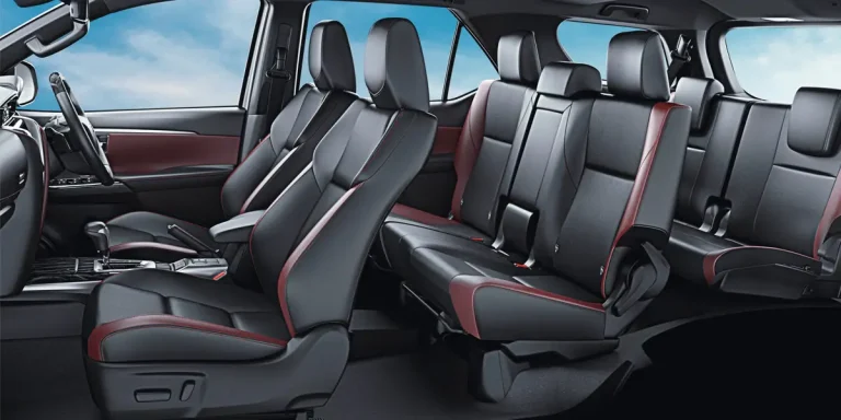 Black/Maroon Cabin Scheme